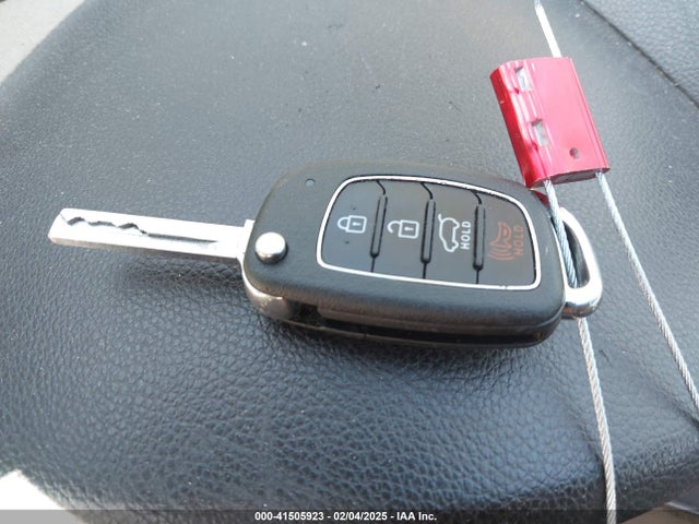 5XYZT3LB4HG448373 Hyundai Santa Fe Sport 2.4l