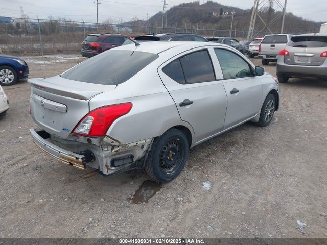 Nissan Versa 1.6 S 2017 3N1CN7AP7HL834738 Image 4