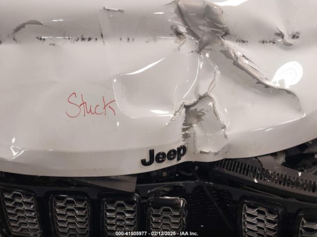 1C4RJFAG0KC529081 Jeep Grand Cherokee Altitude 4x4