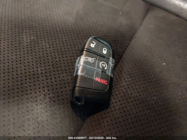1C4RJFAG0KC529081 Jeep Grand Cherokee Altitude 4x4