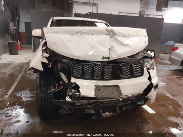 1C4RJFAG0KC529081 Jeep Grand Cherokee Altitude 4x4