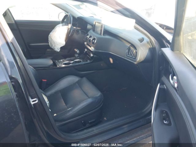 KNAE15LA0K6053900 KIA Stinger