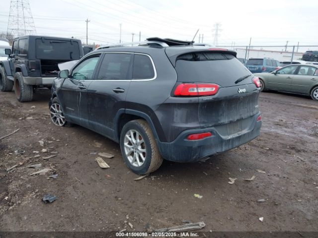 1C4PJLCB5FW721589 Jeep Cherokee Latitude
