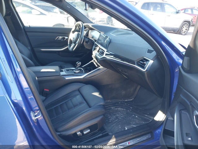 3MW5U9J01N8C30444 BMW M340I