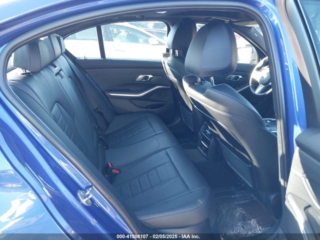 3MW5U9J01N8C30444 BMW M340I