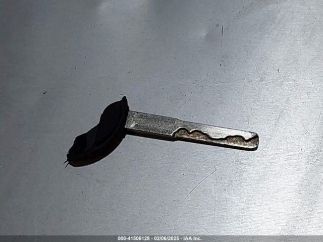 1FADP3M23JL243205 Ford FOCUS SEL