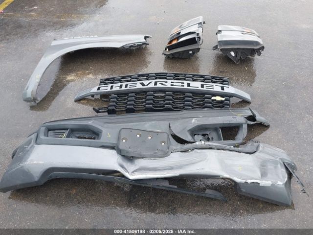 3GCPWBEH4KG227181 Chevrolet Silverado 1500 Custom