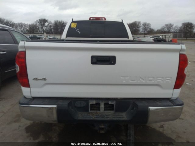 5TFUW5F12JX754538 Toyota Tundra Sr5 5.7l V8