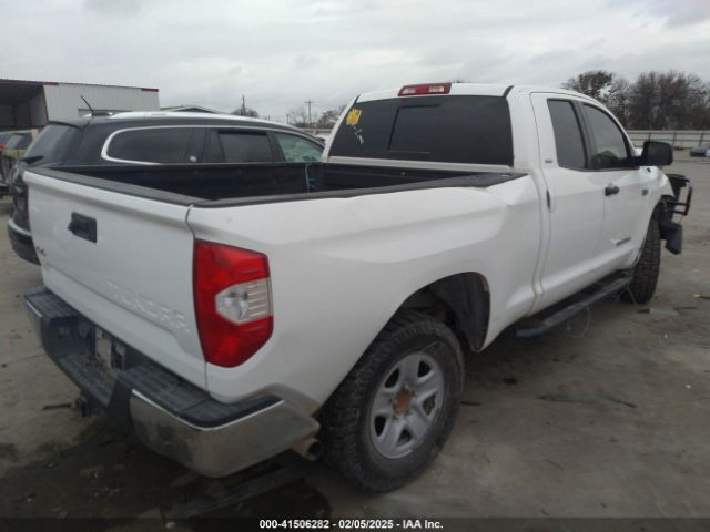 5TFUW5F12JX754538 Toyota Tundra Sr5 5.7l V8