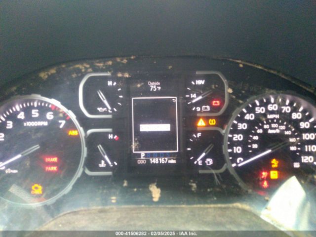 5TFUW5F12JX754538 Toyota Tundra Sr5 5.7l V8