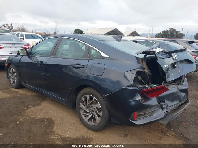 Honda CIVIC EX 2017 2HGFC2F79HH546046 Image 3
