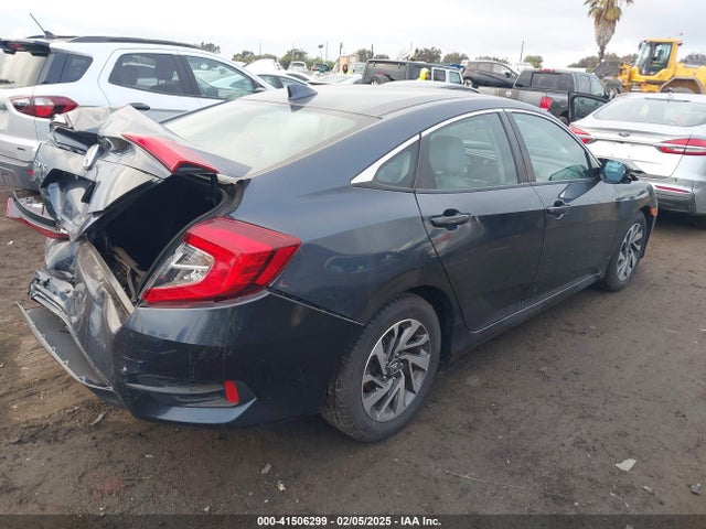 Honda CIVIC EX 2017 2HGFC2F79HH546046 Image 4