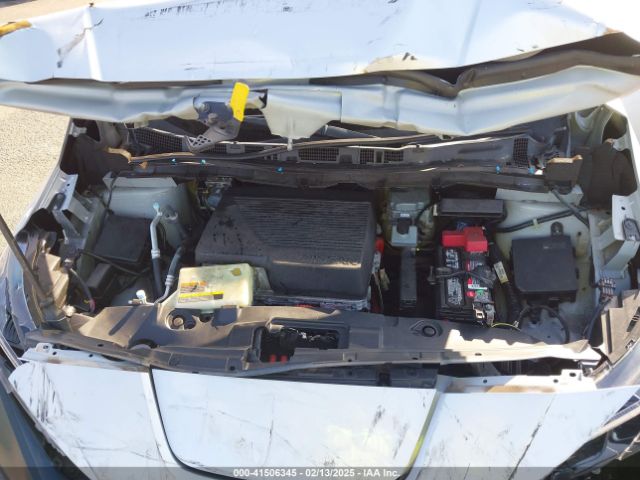 1N4AZ1CP3JC302221 Nissan LEAF S