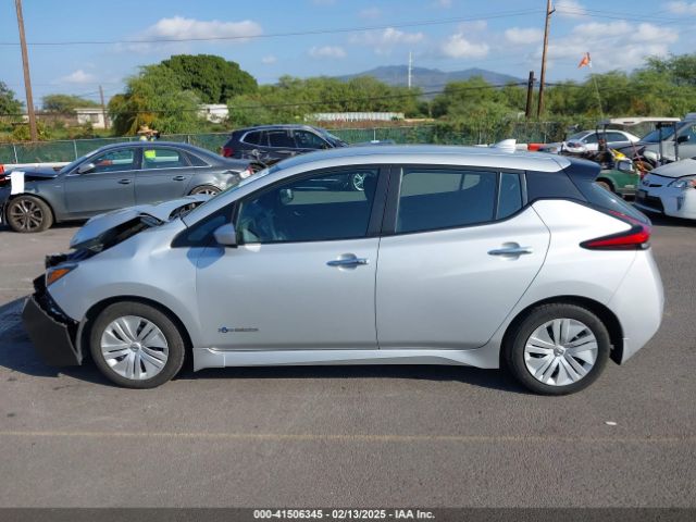 1N4AZ1CP3JC302221 Nissan LEAF S