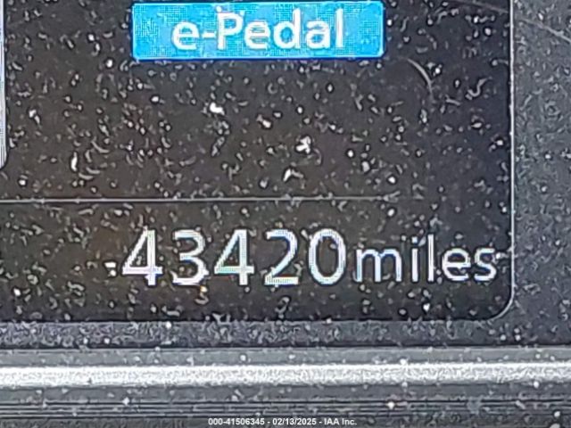 1N4AZ1CP3JC302221 Nissan LEAF S