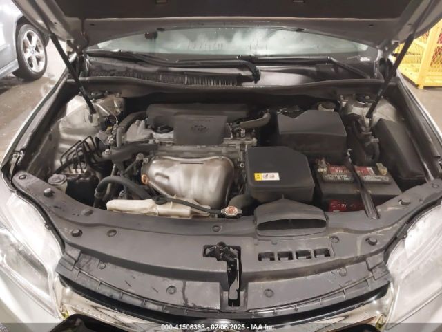 4T1BF1FK5HU330917 Toyota CAMRY SE