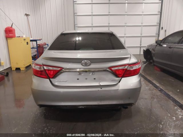 4T1BF1FK5HU330917 Toyota CAMRY SE