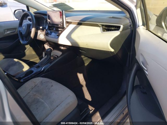 JTDEPMAE7MJ121269 Toyota COROLLA LE