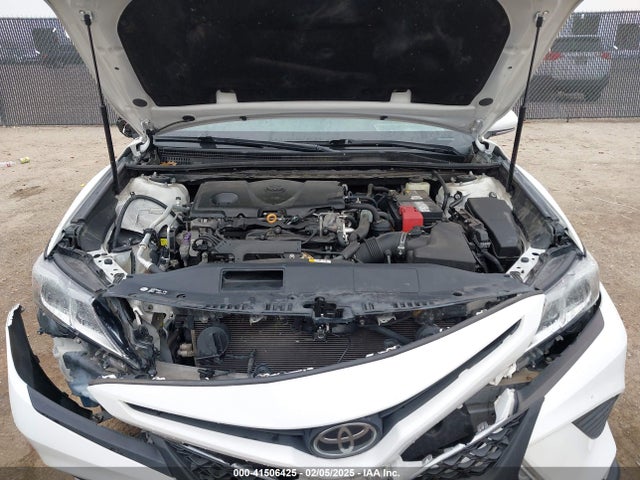 4T1B11HK8JU145391 Toyota CAMRY SE