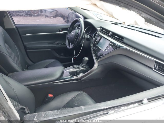 4T1B11HK8JU145391 Toyota CAMRY SE