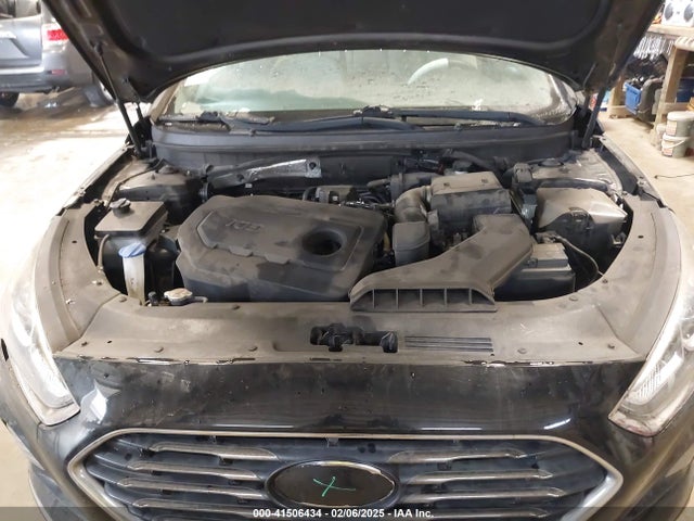 5NPE24AF8KH808001 Hyundai SONATA SE