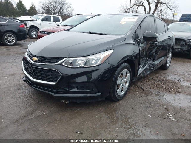 1G1BC5SM9J7235981 Chevrolet Cruze Ls Auto