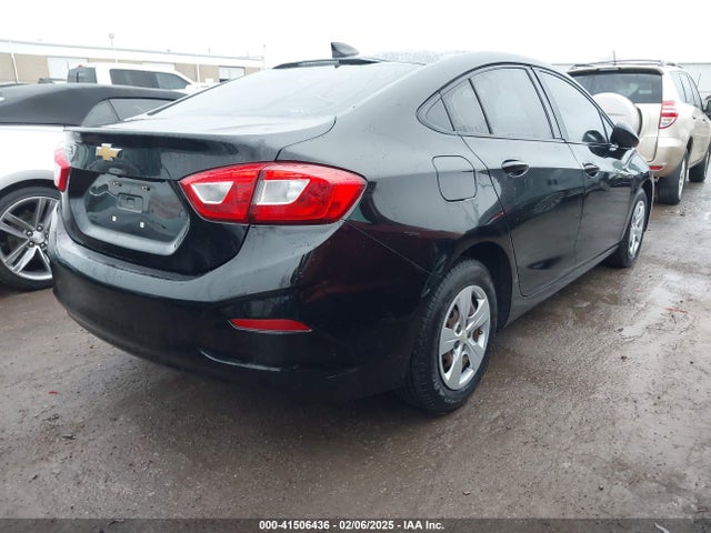 1G1BC5SM9J7235981 Chevrolet Cruze Ls Auto