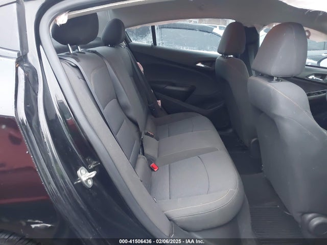 1G1BC5SM9J7235981 Chevrolet Cruze Ls Auto
