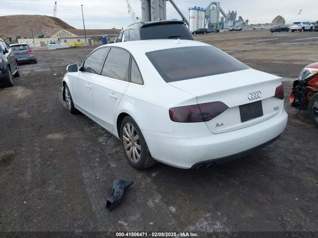 2011 AUDI A4 WAUFFAFL2BN035710 Photo 2
