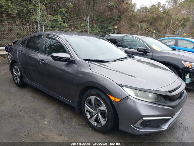 2019 19XFC2F60KE027475 main image