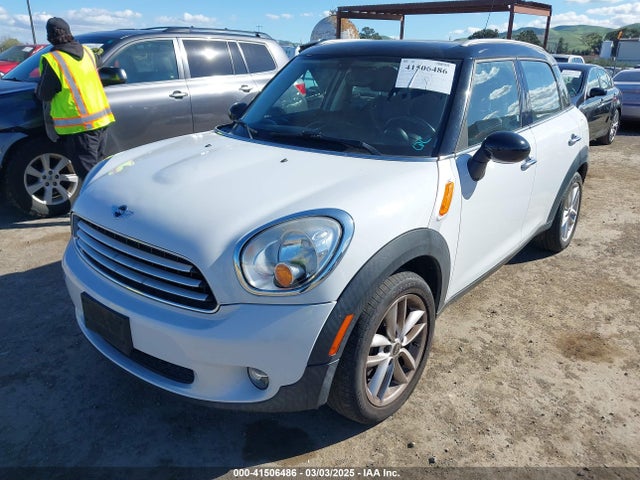 2013 MINI COUNTRYMAN WMWZB3C51DWM31277 Photo 1