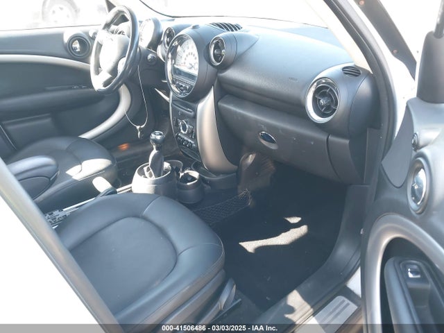 2013 MINI COUNTRYMAN WMWZB3C51DWM31277 Photo 4