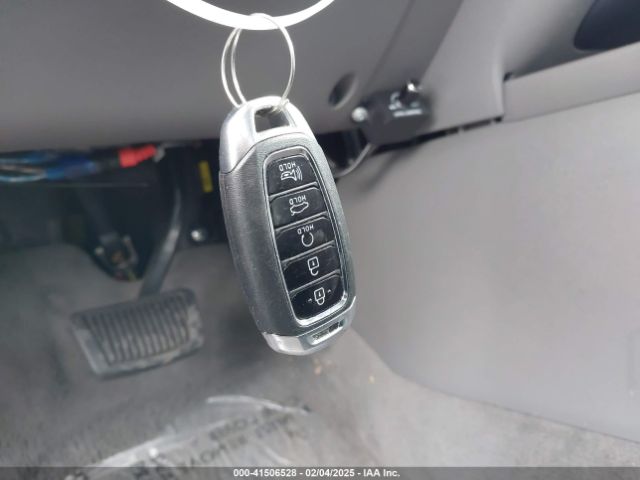 KMHLM4AG3PU601499 Hyundai ELANTRA SEL