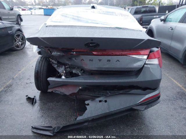 KMHLM4AG3PU601499 Hyundai ELANTRA SEL