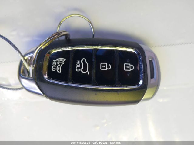 KMHTG6AF7KU009414 Hyundai Veloster 2.0 Premium