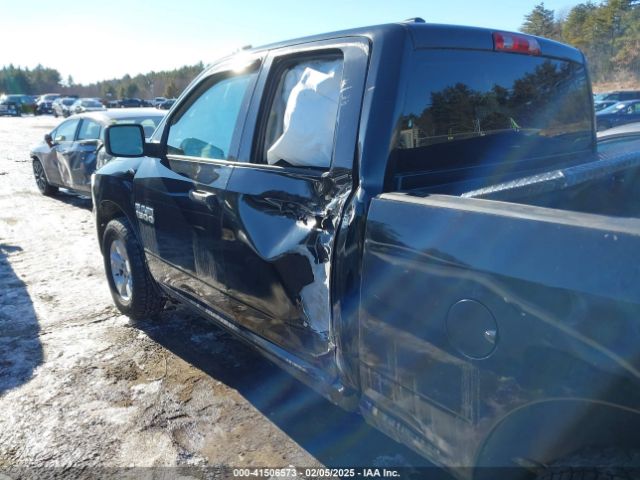 1C6RR7FG3JS222877 RAM 1500 Express  4x4 6'4 Box