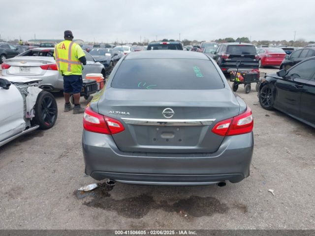 1N4AL3AP6HC190962 Nissan Altima 2.5 S