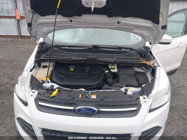 1FMCU9G9XFUB13185 Ford ESCAPE SE