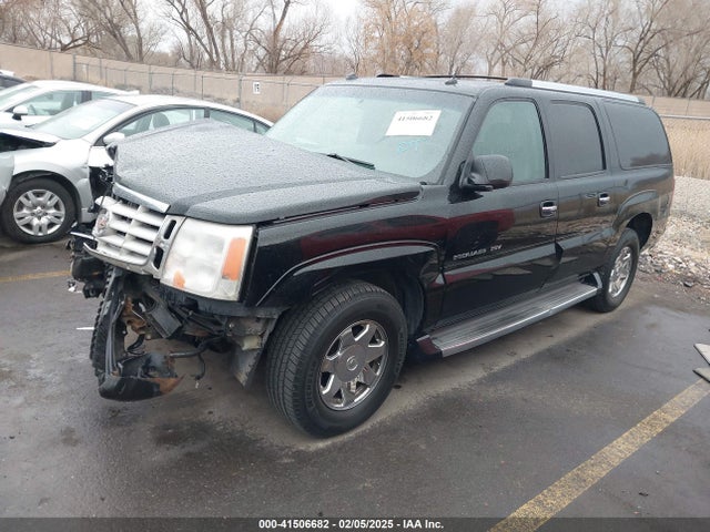 2005 CADILLAC ESCALADE ESV 3GYFK66N55G236991 Photo 1