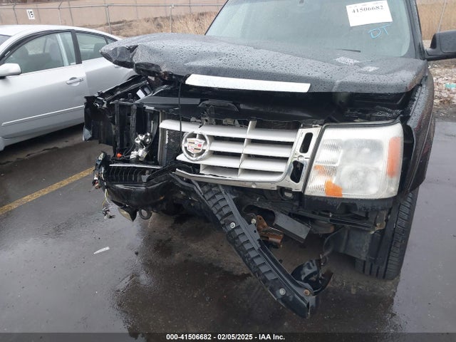 2005 CADILLAC ESCALADE ESV 3GYFK66N55G236991 Photo 5