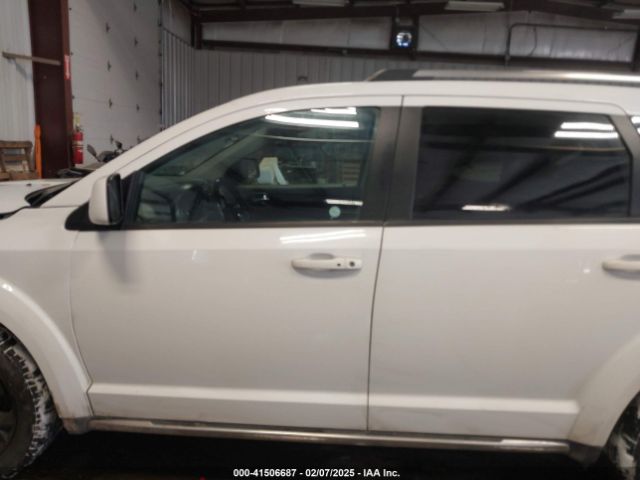 3C4PDCGG5JT475722 Dodge Journey Crossroad