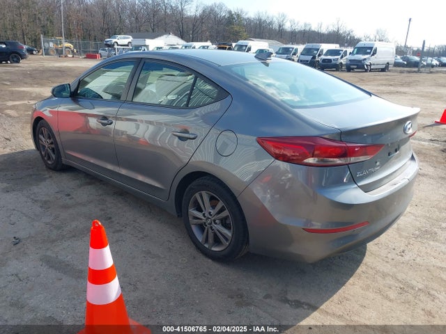5NPD84LF8JH355522 Hyundai ELANTRA SEL