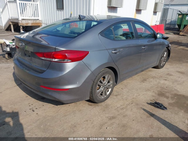 5NPD84LF8JH355522 Hyundai ELANTRA SEL
