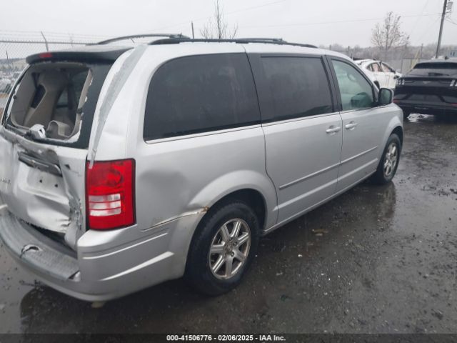 2009 CHRYSLER TOWN & COUNTRY 2A8HR54129R606503 Photo 3