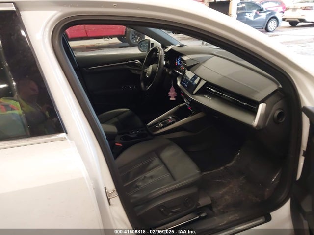 2023 AUDI A3 WAUAUDGY3PA075028 Photo 4