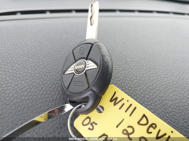 2005 MINI COOPER S WMWRE33585TL13317 Photo 10