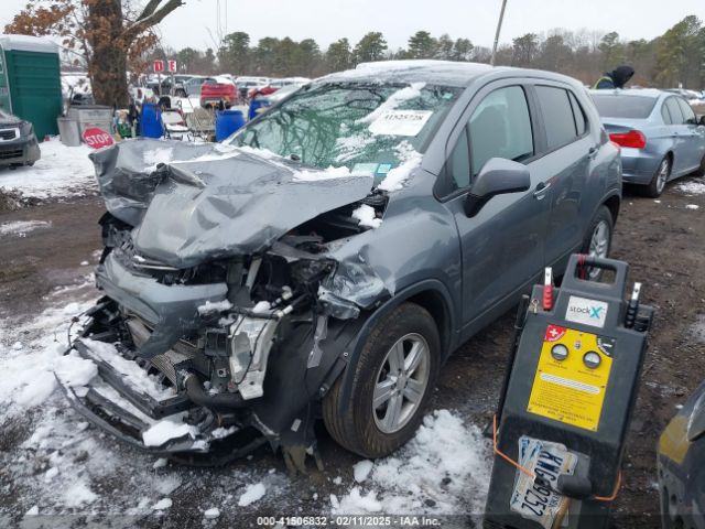 3GNCJKSB8LL289325 Chevrolet Trax Fwd Ls