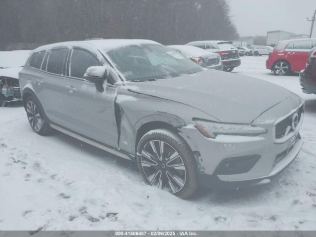 2023 VOLVO V60 CROSS COUNTRY YV4L12WC0P1105016