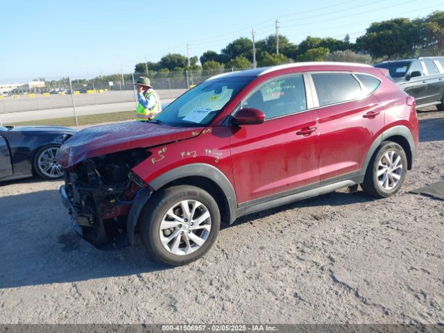 KM8J33A47KU965296 Hyundai Tucson Value