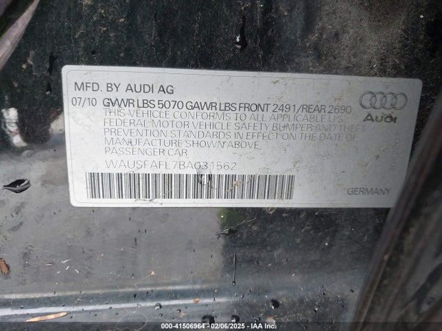2011 AUDI A4 WAUSFAFL7BA031562 Photo 8